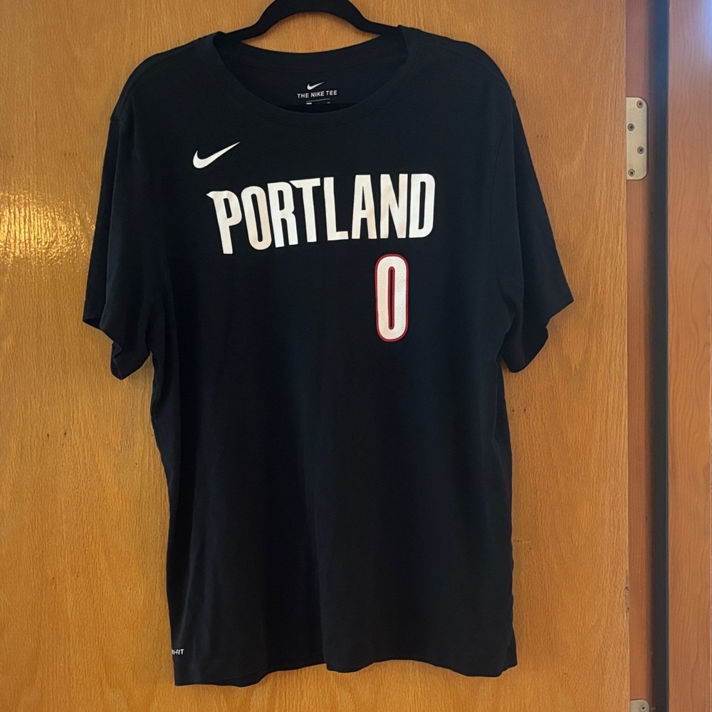 Damian Lillard Women’s Portland Trail Blazers Tee